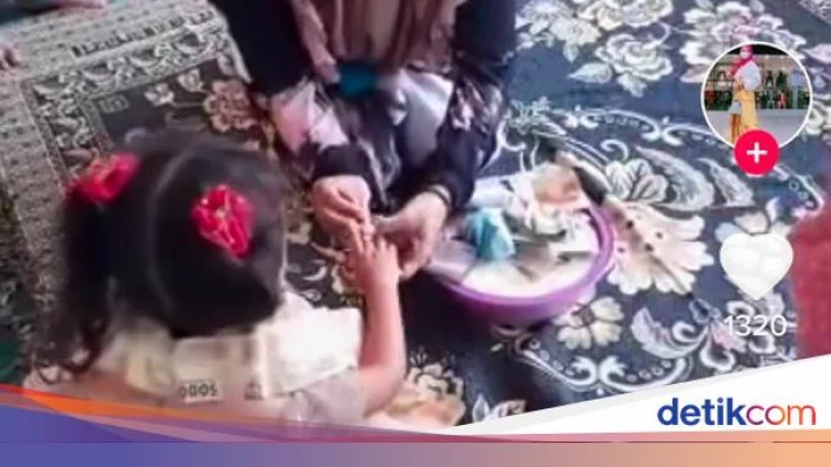 Viral! Lamaran Bocah 4 Tahun di Bangkalan Jadi Sorotan Warganet