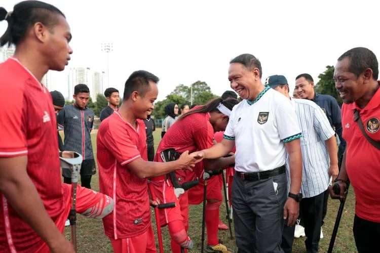BREAKINGNEWS : Menpora Amali: Pemerintah Komitmen Dukung Timnas Sepakbola Amputasi Indonesia di Putaran Final Piala Dunia