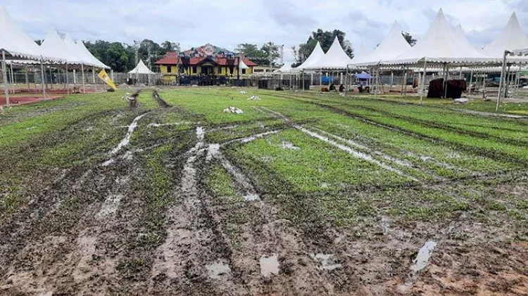 BREAKINGNEWS : Sintang Expo Sukses Tanpa Dana APBD, Jarot: Perbaikan Lapangan Sepakbola Tanggungjawab Panitia