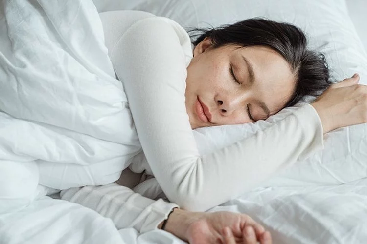 SIMAK! 5 Alasan Mengapa Kita Perlu Tidur, Salah Satunya Mempengaruhi Kesehatan Jantung - Pikiran-Rakyat.com