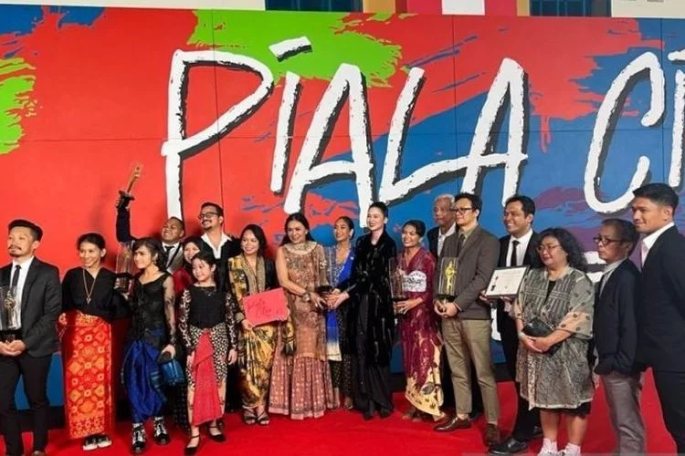 Daftar Lengkap Pemenang Festival Film Indonesia 2022