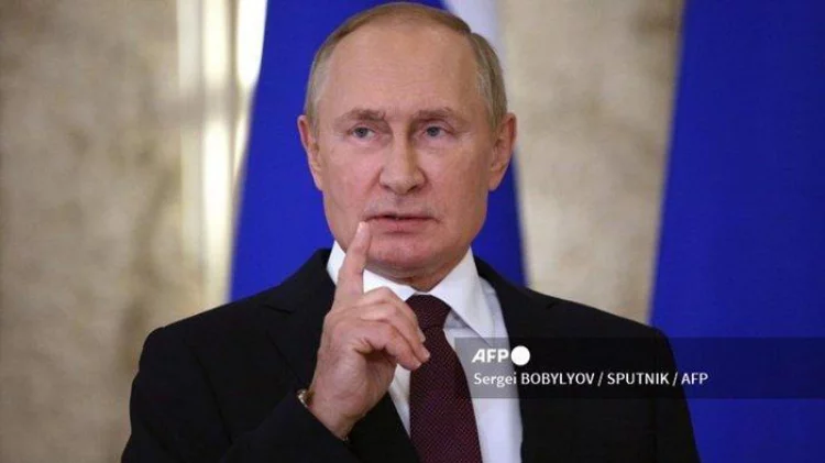 Presiden Rusia Vladimir Putin Mengisyaratkan akan Kirim Massal Rudal Hipersonik