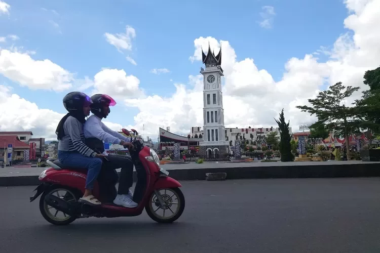 Ingin Liburan di Sumatera Barat? Ikuti Tips ini Agar Liburanmu Maksimal