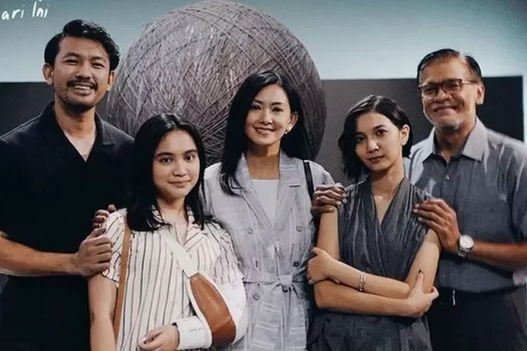 Salah Satunya NKCTHI, Ini 5 Film Indonesia yang Berkisah Tentang Keluarga, Dijamin Baper