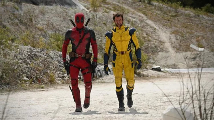 First Look Deadpool 3 Pamer Wolverine Pakai Kostum Khas Komik