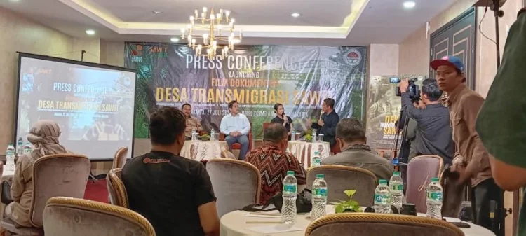 Aspekpir Buat Film Dokumenter Desa Transmigrasi Sawit di Indonesia