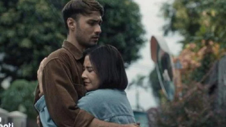 Cetak 1 Juta Penonton, Ketika Berhenti di Sini Masuk Film Box Office Indonesia