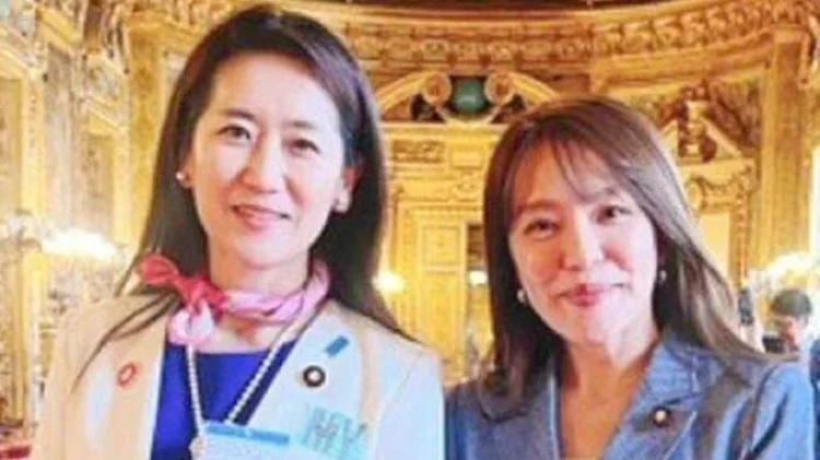 Inspeksi Kerja ke Paris, 38 Politisi Wanita Jepang Dikritik Keras oleh Masyarakat