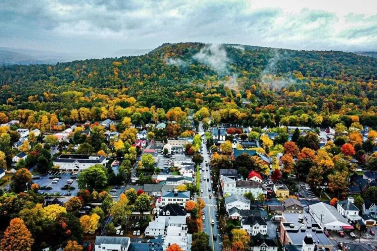 A Fall-Inspired Itinerary for Milford, Pennsylvania
