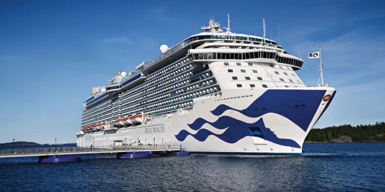 Too Many Ships! Traffic Issues Cause Cruise Ship To Change Itinerary