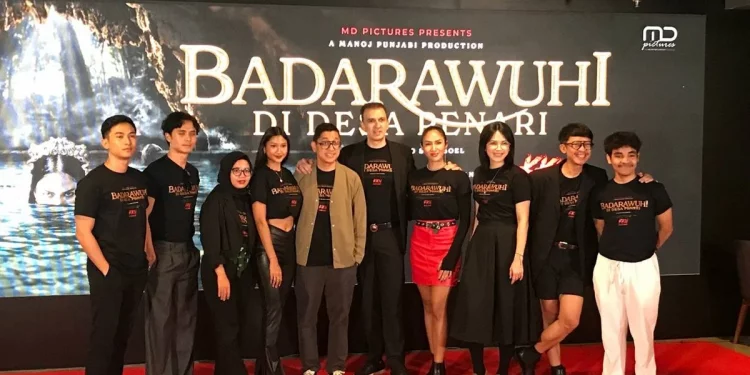 'BADARAWUHI DI DESA PENARI' Tayang Lebaran, Produser Ungkap Strategi Marketing Akan Beda dengan 'KKN DI DESA PENARI'