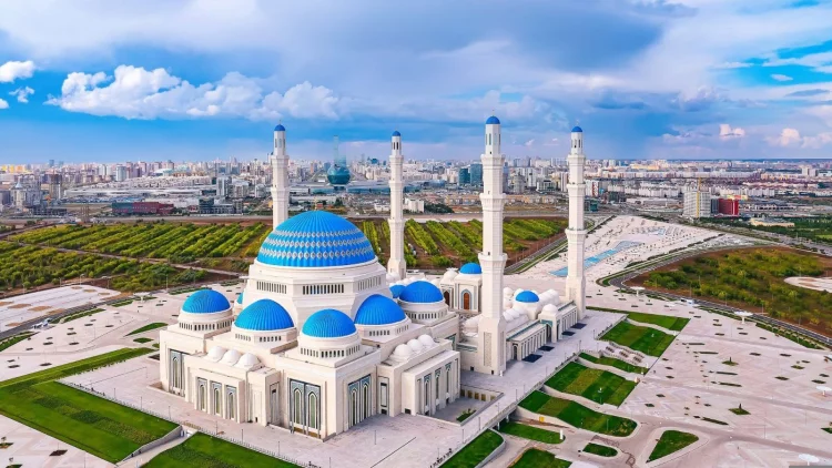 Kazakhstan Itinerary: Best Time To Visit, Things To Do, Hotels, Food 2024