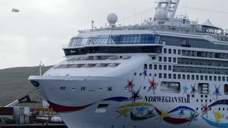 Video Angry travelers claim Norwegian Cruise Line rerouted Antarctica voyage mid-trip